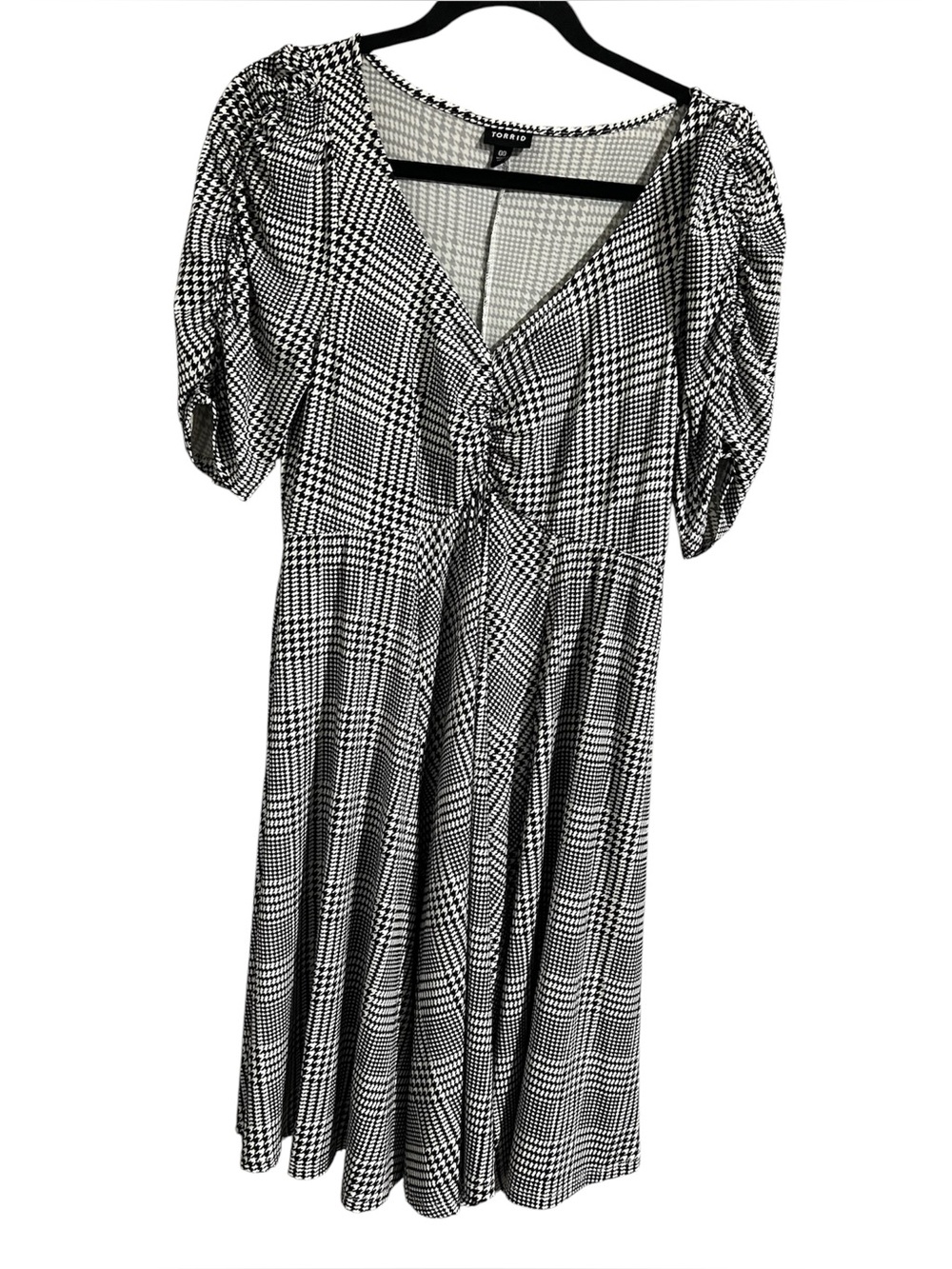 Torrid Black and White Houndstooth Midi Dress